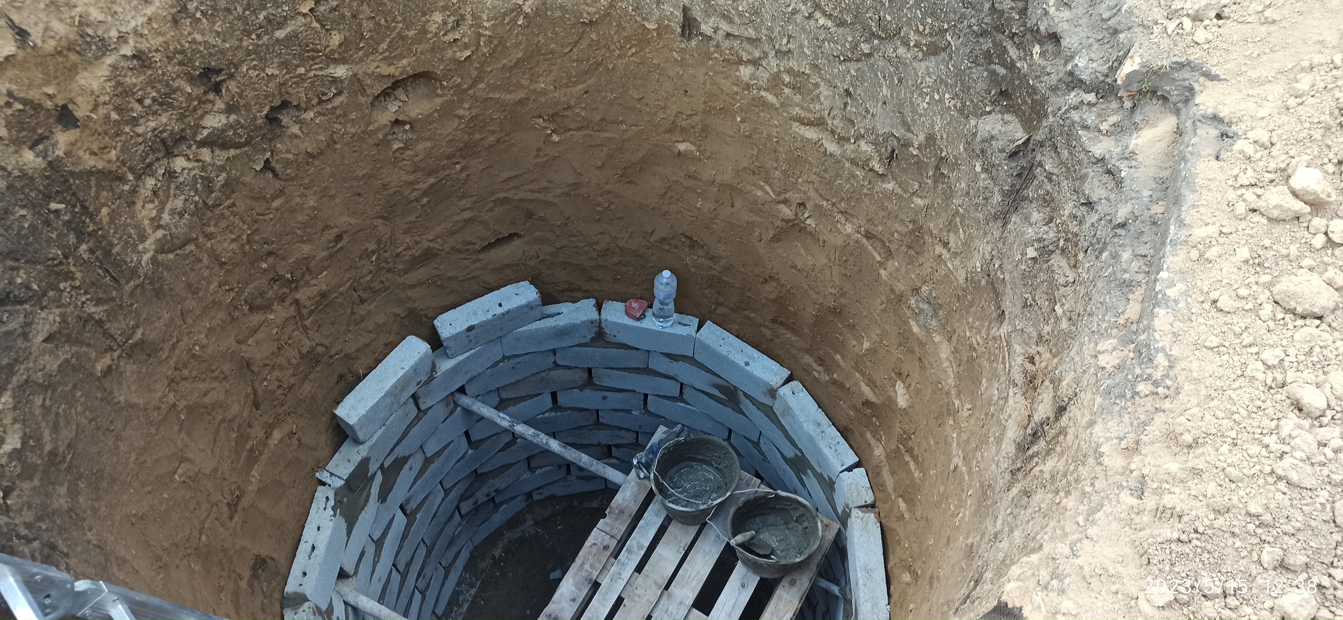 Строительство септиков сливных ям